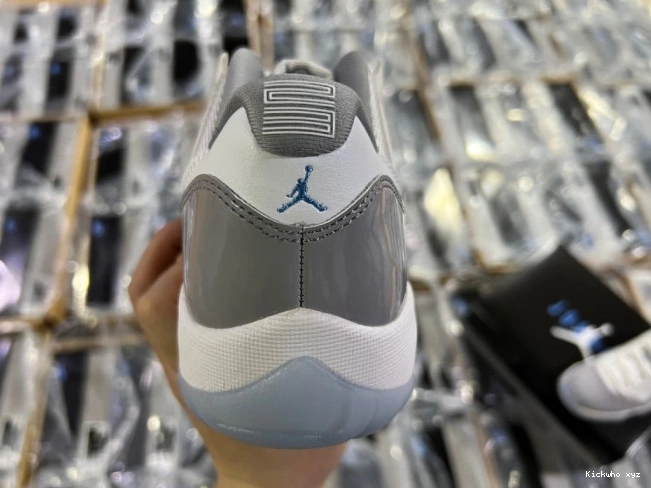 Jordan Cement Grey AV2187-140 Low Air 11 0809